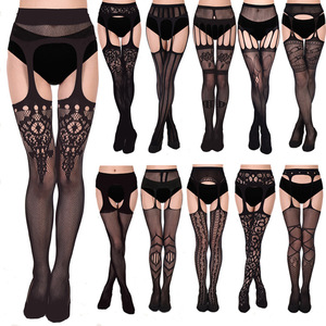 Lingerie Nera <span class=keywords><strong>a</strong></span> <span class=keywords><strong>Rete</strong></span> con Bretelle, <span class=keywords><strong>Calze</strong></span> <span class=keywords><strong>a</strong></span> <span class=keywords><strong>Rete</strong></span> al Ginocchio e Collant con Bretelle per Halloween, per Donne e Ragazze - Product Image 3