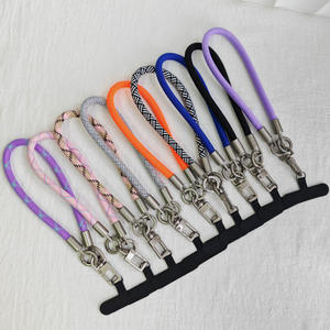สายคล้องโทรศัพท์<span class=keywords><strong>มือ</strong></span>ถือแบบหมุนได้ สีพื้น ยี่ห้อ Lulin ปรับความยาวได้ 30 ซม. สายคล้องข้อมือแบบสั้น สำหรับทุกเพศ พร้อมคลิปล็อคในตัว ป้องกันการลื่นหลุด - Product Image 5
