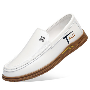 Mocasines de cuero blancos para hombre, zapatos informales de estilo británico con suela suave para jóvenes - Product Image 5