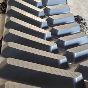 Oruga de Goma AG de 30 Pulgadas de Ancho para John Deere 8rx, Orugas Traseras para Remolques Agrícolas, Oruga de Goma John Deere, Oruga de Goma para Agricultura - Product Image 1