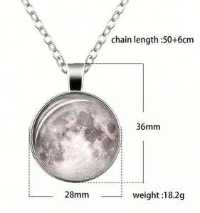 Collar Luminoso con Estrellas del Universo, Último Modelo 2019, Collar con Colgante de Vidrio que Brilla en la Oscuridad con Diseño de Planeta, Luna y Galaxia - Product Image 2