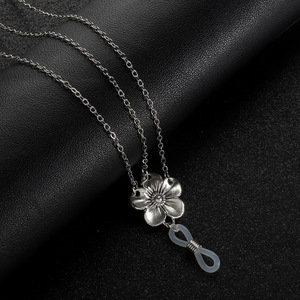 Chaîne de tétons pour femmes sans perçage, avec pampilles fleuries, anneaux de tétons, bijoux de corps sexy, piercing de tétons, bijoux de poitrine pour adultes, érotique - Product Image 4