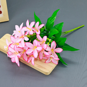 Lys artificiel rouge vif, fausse plante de lys <span class=keywords><strong>multi</strong></span>-têtes avec feuilles vertes, décoration de table pour la maison, vente en gros - Product Image 3