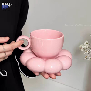 Nordisches Klassisches Niedliches Umweltfreundliches Porzellan Luxus Kaffee- & Teetassen-Set mit Blumendesign - Personalisiertes Logo Geschenk - Product Image 5