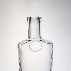 500ml 700ml 750ml Custom Heavy Base Round Glass Bottle For Vodka Whisky Gin Spirit Bottle With Cork Top