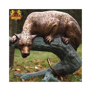 Dekorasi taman luar ruangan kustom logam Modern kuningan patung Cougar Panther ukuran hidup patung hewan perunggu