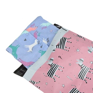 Nhà sản xuất trực tiếp bán buôn bột bắp compostable bưu phẩm phân hủy sinh học Poly bưu phẩm chuyển phát nhanh Túi vận chuyển túi đôi dính - Product Image 4