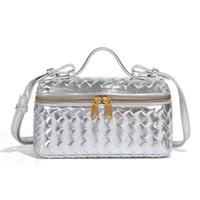 Tas tangan tenun tangan musim panas wanita tas kosmetik bahu modis dompet tenun selempang