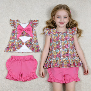 RTS Boutique Casual Flower Print Kids Girls T-Shirt Shorts 2-Piece Outfits <b>Big</b> <b>Bows</b> Wholesale Cute Baby Girls Clothes Sets - Product Image 1
