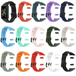 Remplacement doux de bracelet de montre intelligente de silicone de couleur unie pour le bracelet de montre de Huawei <span class=keywords><strong>Band</strong></span> <span class=keywords><strong>6</strong></span> <span class=keywords><strong>Pro</strong></span> <span class=keywords><strong>Honor</strong></span> <span class=keywords><strong>Band</strong></span> <span class=keywords><strong>6</strong></span> 7 TPU - Product Image 2