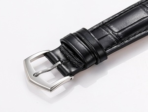 Montre chronographe luxueuse avec aiguilles en acier inoxydable, diamètre 43 mm, résistance à l'eau 30 bars, mouvement mécanique - Product Image 4