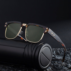 Lunettes de soleil polarisées pour homme ZS-98332P, monture carrée, plastique noir, métal, verres TAC UV400, protection solaire - Product Image 3