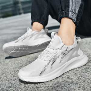 Wholesale Men's <b>Cushion</b> Casual Sports Running Shoes with Breathable Mesh EVA Insole for Summer Spring and Autumn with <b>Box</b> - Product Image 2