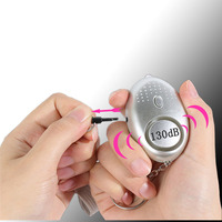 Logo personnalisé 130db sirène d'urgence auto-défense alarmes de sécurité porte-clés alarme personnelle pour les femmes porte-clés de sécurité alarmes