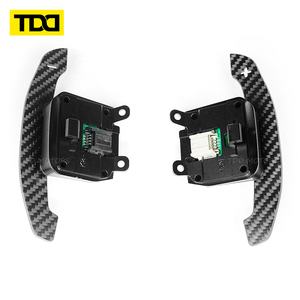 Palancas de cambio magnéticas de fibra de carbono TDD para el volante del Chevrolet Corvette C8 - Product Image 1