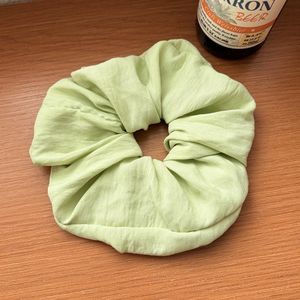 Colección <span class=keywords><strong>de</strong></span> Accesorios para el Cabello Ecológicos para Otoño: Scrunchies, Coleteros, Bandas para Moños Desordenados, Scrunchie Gigante <span class=keywords><strong>de</strong></span> Lino - Product Image 6