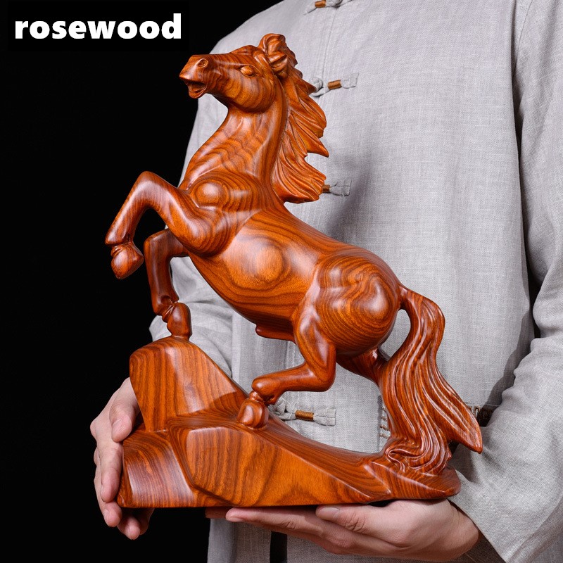 手作り手作り素朴な手彫り馬estatuas escultura木製動物馬彫刻像置物