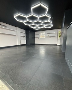 Lampe de travail LED hexagonale étanche IP66, système de grille en nid d'abeille, 60000lm, lumière du jour, lampe de plafond <span class=keywords><strong>pour</strong></span> atelier de réparation automobile - Product Image 3