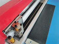 Machine à rainurer en V SG-DKC 810 à couverture rigide, machine à découper en V pour carton, à bas prix