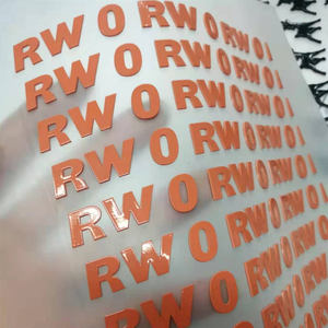 <span class=keywords><strong>Adesivo</strong></span> Personalizzato in Silicone da Applicare a Caldo con Termopressa <span class=keywords><strong>per</strong></span> T-Shirt Stampa 3D a Trasferimento Termico in Silicone Etichetta <span class=keywords><strong>per</strong></span> Abbigliamento Logo in Silicone <span class=keywords><strong>per</strong></span> Vestiti - Product Image 5