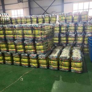 Balle di <span class=keywords><strong>Abbigliamento</strong></span> Usato VIP da 45 kg Mix di Vestiti <span class=keywords><strong>Sexy</strong></span> Camicie da Uomo e Abiti da Donna a Basso Costo Grandi Offerte per l'Africa - Product Image 6