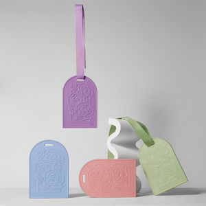 Ambientador de Coche con Colgante Perfumado con Diseño Personalizado, Aroma Duradero, Ambientador de Silicona con Evaporación Natural - Product Image 3