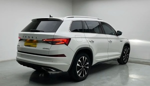 Voiture d'occasion <span class=keywords><strong>Skoda</strong></span> <span class=keywords><strong>Kodiaq</strong></span> 2.0TSI330 2WD édition luxe 7 places <span class=keywords><strong>2022</strong></span> - Product Image 4