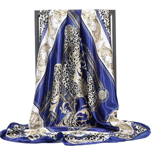 Vente en gros 90x90cm <span class=keywords><strong>Foulard</strong></span> en satin de <span class=keywords><strong>soie</strong></span> carré pour femmes Mouchoir de créateur imprimé <span class=keywords><strong>Foulard</strong></span> Bandana Cou Cravate fine uni - Product Image 1