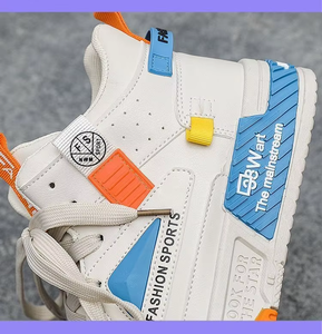 Baskets blanches tendance pour hommes, respirantes, décontractées, style skate, à semelle épaisse rehaussante, pour le printemps - Product Image 5