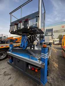 ISUZU New Light-duty Aerial Work Truck Diesel Euro 6 Emission Manual Transmission <150hp Engine 20m Working Height 4x2 Drive - Product Image 4