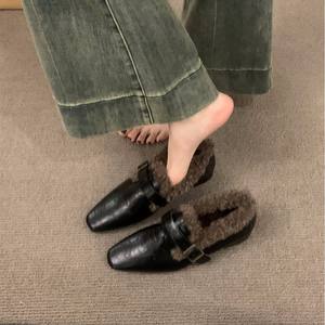 Chaussons en cuir véritable et en maille à semelle épaisse pour unisexe, nouvelle mode printemps-automne 2026, chaussons en coton pour sortir - Product Image 2