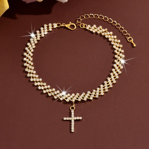 Chaîne de cheville pour femme, style tennis, avec zircone cubique incrustée et breloque croix en strass, bijou de mode pour la plage et les vacances d'été - Product Image 4