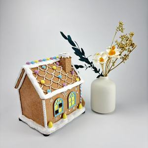 ชุดสร้างบ้านขนมปังขิงขนาดใหญ่พร้อมชุดไฟตกแต่งสำหรับวันหยุดสำหรับเด็กและผู้ใหญ่ ของตกแต่งต้นคริสต์มาสและลูกบอลคริสต์มาส - Product Image 2