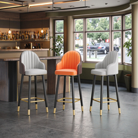 Chaise de bar moderne et simple avec dossier et tabouret haut pour table d'îlot, comptoir de caisse, espace commercial ou salon