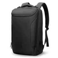 Sac à dos professionnel moderne de haute qualité pour ordinateur portable avec port de chargement USB, fermeture éclair, en polyester, emballage plastique personnalisé, fabriqué au Vietnam