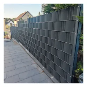 Strisce Decorative Anti-UV per Recinzioni da Giardino/<span class=keywords><strong>Balcone</strong></span>, Rotolo di Tela Cerata in <span class=keywords><strong>PVC</strong></span> per Privacy, Schermo per Recinzioni in <span class=keywords><strong>PVC</strong></span> - Product Image 1