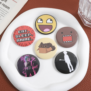 Broches <span class=keywords><strong>de</strong></span> Metal con Diseño <span class=keywords><strong>de</strong></span> <span class=keywords><strong>Anime</strong></span>, Divertidos y con Caras Sonrientes, para Bolsos, Joyería y Regalos - Product Image 3