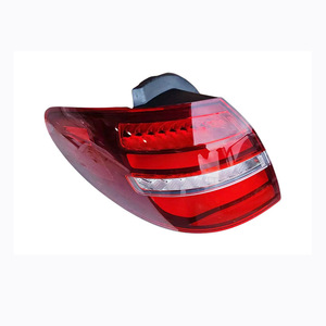 <span class=keywords><strong>Feu</strong></span> arrière complet pour <span class=keywords><strong>Mercedes</strong></span> <span class=keywords><strong>Classe</strong></span> <span class=keywords><strong>B</strong></span> W246 (modèles 2015 B200, B180, B260) – Pièce de rechange d'occasion – Shanghai - Product Image 5