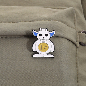 Hai mươi mốt phi công men pin dễ thương Ned phim hoạt hình Trâm sáng tạo âm nhạc huy hiệu quà tặng trang sức phụ kiện bán buôn - Product Image 3