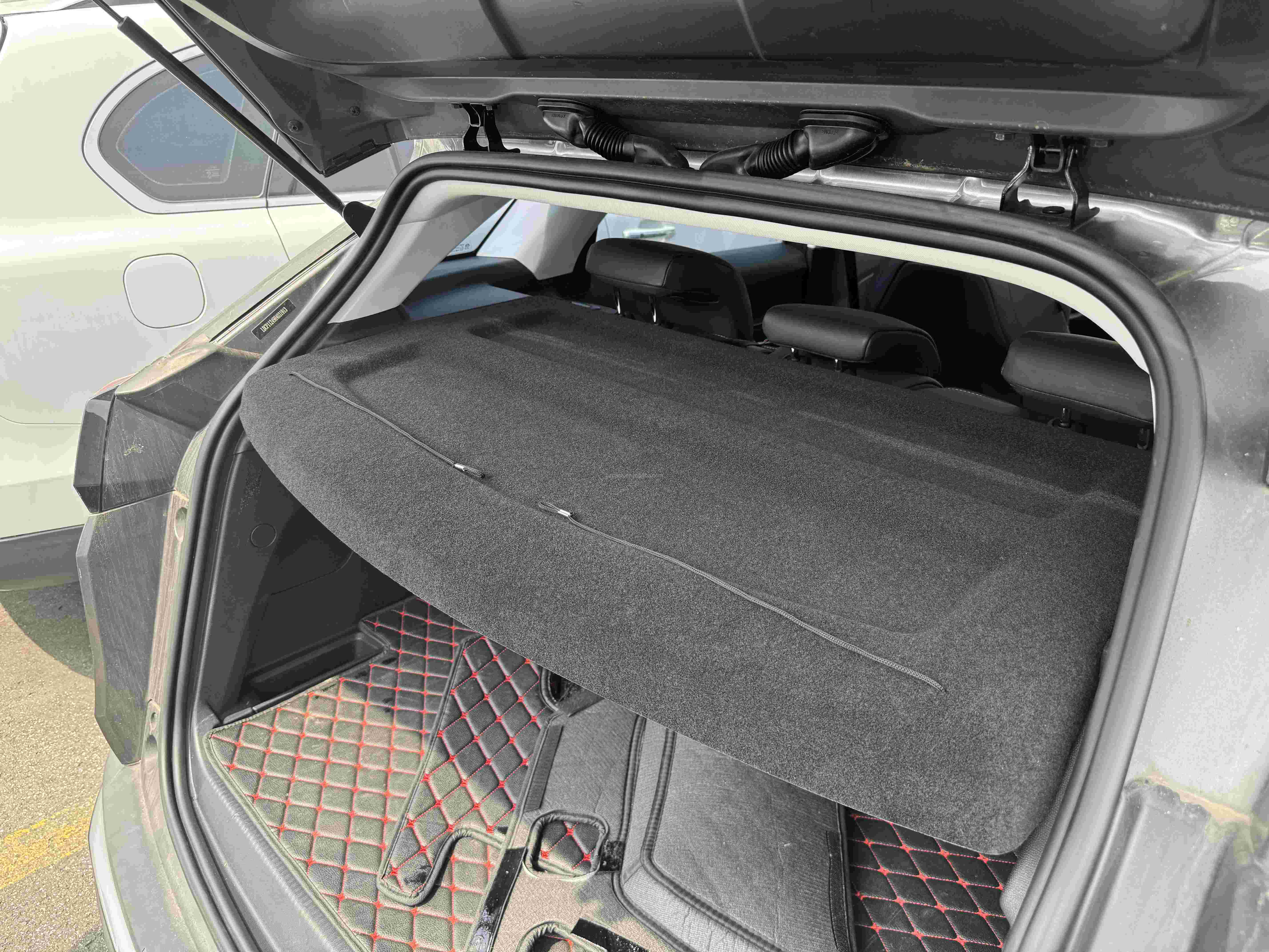 Cargo Cover for Peugeot 3008 (2016-2023) - Rear Parcel Shelf
