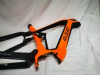 Rangka sepeda gunung, M510 M600 M560 M620 bingkai suspensi serat karbon sepeda listrik Emtb bingkai karbon M560 Bafang