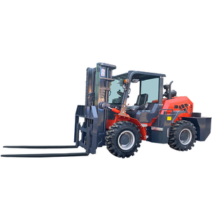 Montacargas Diésel Usado de <span class=keywords><strong>5</strong></span> Toneladas |   Mástil de 3 Etapas y Diseño para Terrenos Accidentados para Obras de Construcción y Operaciones Portuarias - Product Image 3