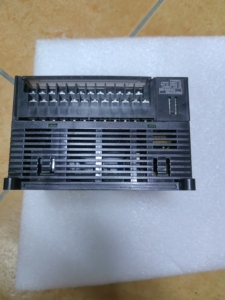 คอนโทรลเลอร์ LANSI PLC ใช้ได้กับ CP1L-M30DR-D PLC จ่ายไฟ 24VDC รับสัญญาณ 18*24VDC  รีเลย์เอาต์พุต 12* ช่อง  กระแสไฟ 2A  โปรแกรมได้ 10K ขั้นตอน - Product Image 2