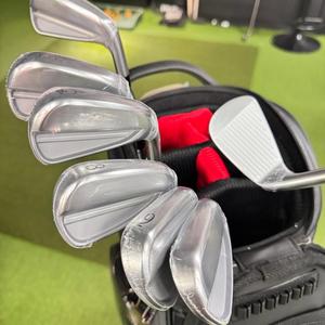 Équipement d'entraînement de golf en fer haute performance pour l'amélioration des performances, avec réglage de l'angle de recul et distance de frappe de 150 m - Product Image 5