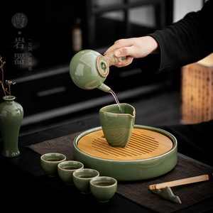 Juego de Té de Cerámica, Una Tetera y Cuatro Tazas, Hecho a Mano, Estilo Vintage para Oficina - Product Image 3