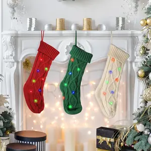 18 pouces en gros blanc rouge vert bas de Noël tricot cadeau de Noël chaussettes lumières LED câble tricoté bas de Noël