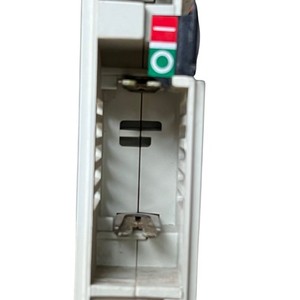 Desconectador de Carga Original Nuevo SRM 00 SRM00 para PLC, Amplia Experiencia Técnica con Solida Experiencia en Mantenimiento Industrial - Product Image 4