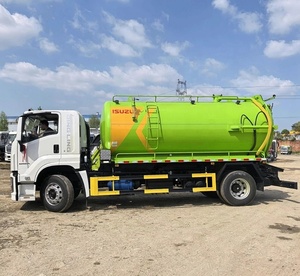 Camion de <span class=keywords><strong>vidange</strong></span> des égouts Isuzuu 12cbm avec <span class=keywords><strong>pompe</strong></span> à vide à <span class=keywords><strong>aspiration</strong></span> et décharge rapides, camion de nettoyage des eaux usées de 8 tonnes - Product Image 3