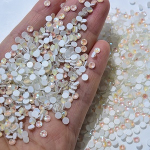 OLeeya Promotion Strass thermocollants en verre, couleurs blanches, de bonne qualité, avec colle forte pour vêtements - Product Image 4