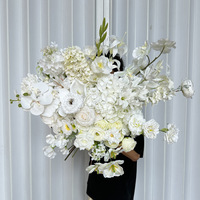 Centro de Mesa de Flores Artificiales de Seda Realistas Blancas Hechas a Mano, Arreglo Floral Colgante para Techo para Salón de Bodas de Hotel